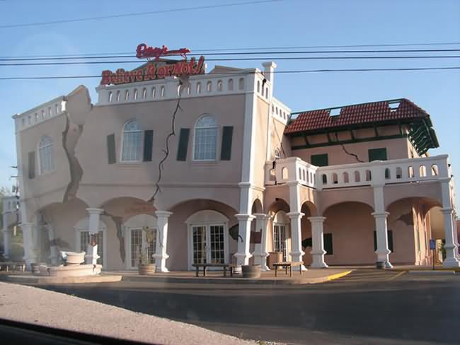 Ripley’s Building